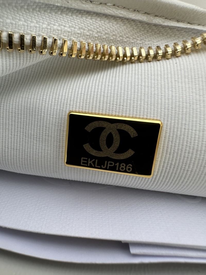 Ch**el hobo bags